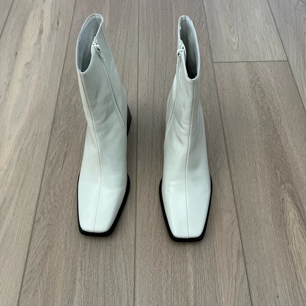 Jeffrey Campbell Off-White Heeled Boots - Picture 2 of 7